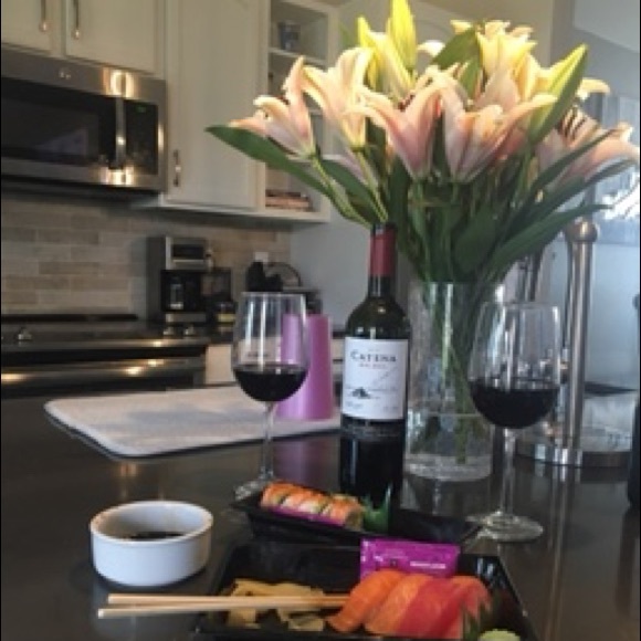 Meet your Posher, Michelle - Picture 4 of 4